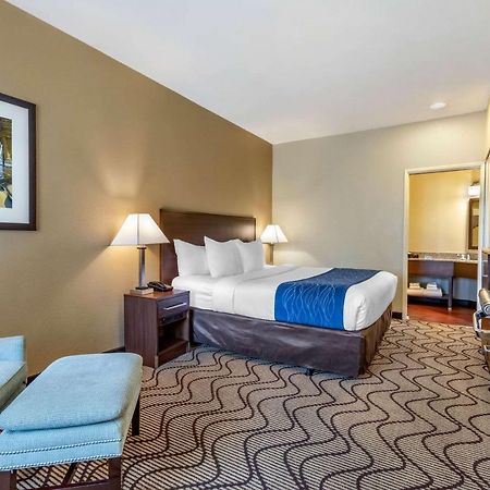 Comfort Inn & Suites Orange County John Wayne Airport Santa Ana Buitenkant foto