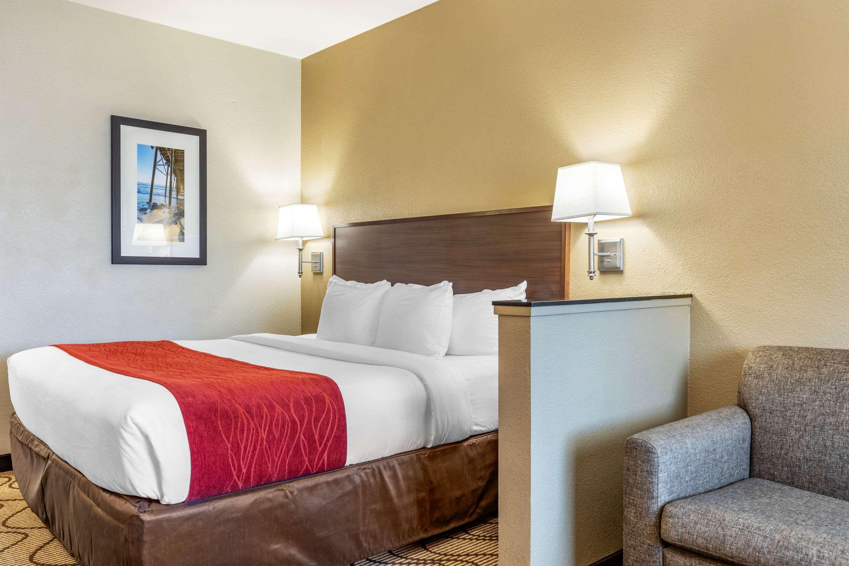 Comfort Inn & Suites Orange County John Wayne Airport Santa Ana Buitenkant foto