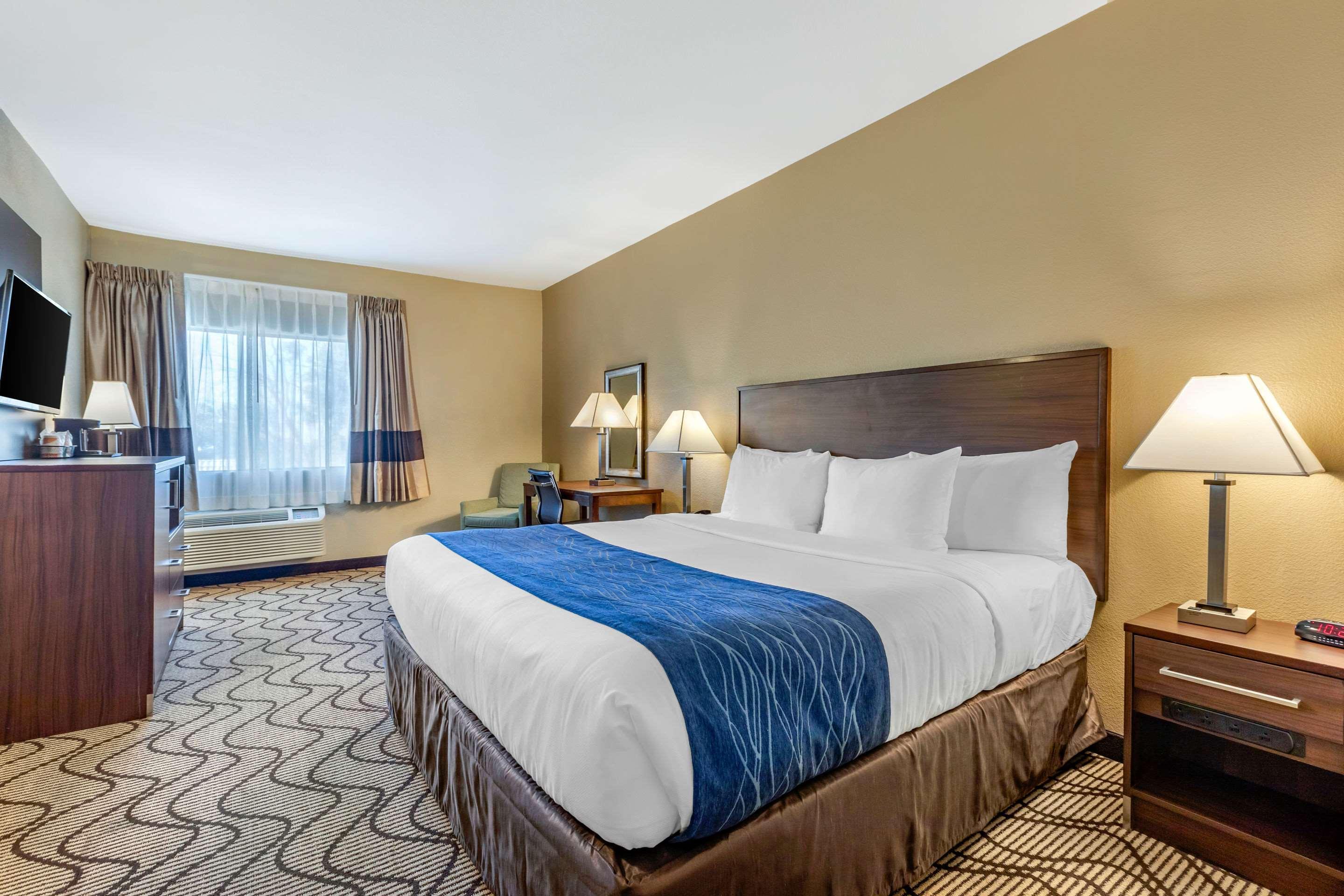 Comfort Inn & Suites Orange County John Wayne Airport Santa Ana Buitenkant foto